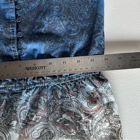 Arizona Jean Company Blue Gradient Paisley Patterned Peplum Tank Top - Medium - Picture 6 of 8